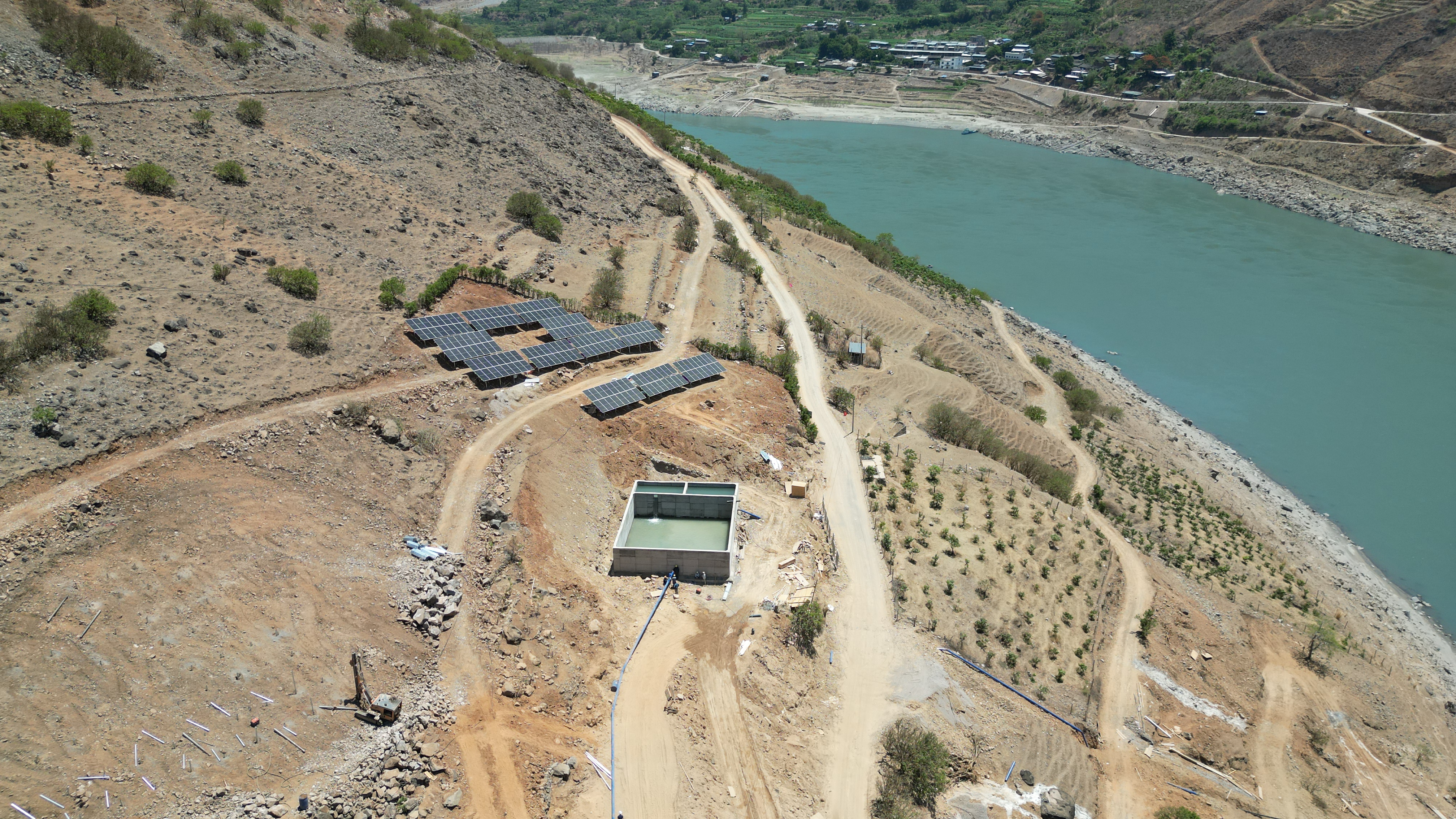 Project of 350kw soalr pump system-highest head in China.jpg